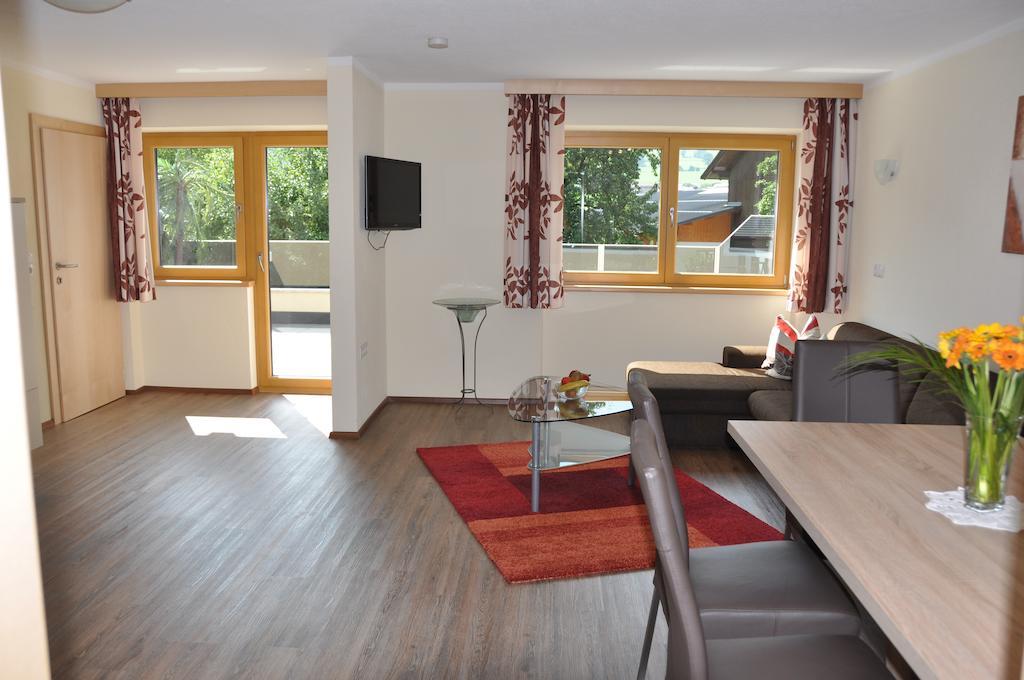 Apart Ehstandhof Uderns Bilik gambar